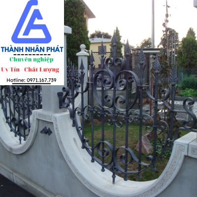 Thợ làm hàng rào sắt tại quận 11