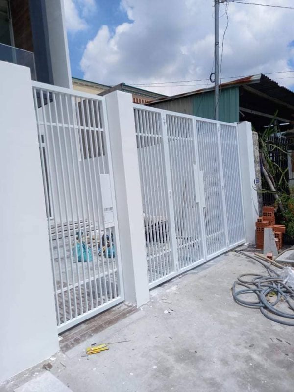 Thợ làm cửa sắt 4 cánh tại Đông Nai Thợ làm cửa sắt 4 cánh tại Đông Nai