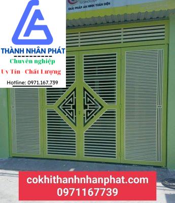 Làm cửa cổng sắt đẹp tại Dĩ An