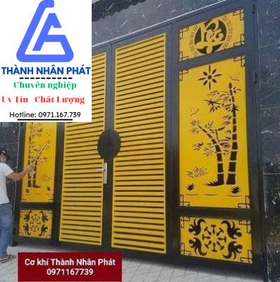 Mẫu cửa sắt 4 cánh sắt hộp kết hợp cắt cnc