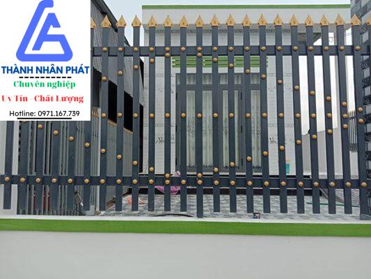 Làm hàng rào sắt giá rẻ tại Củ Chi