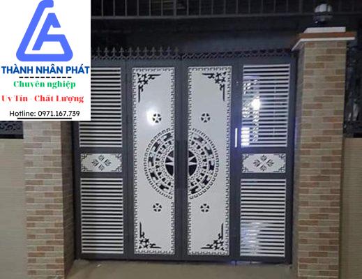 Thợ làm cửa sắt tại quận 7 TPHCM Thợ làm cửa sắt tại quận 7 TPHCM