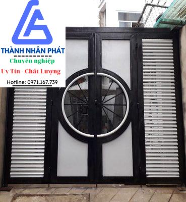 Dịch vụ làm cửa sắt giá rẻ tại quận 1 TPHCM