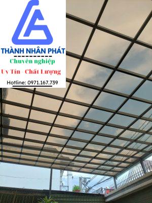 làm mái nhựa poly lấy sáng tại quận tân bình