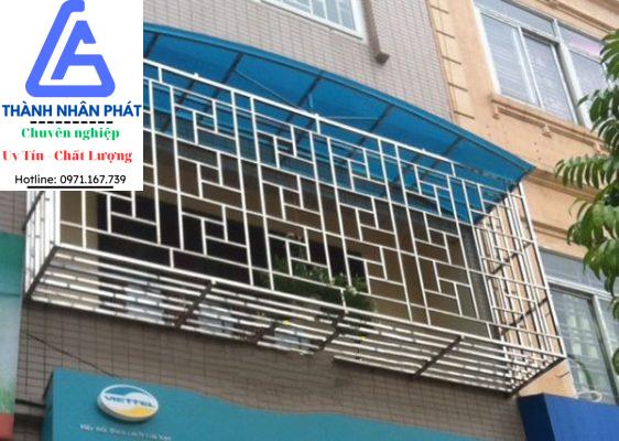 Thi công khung sắt bảo vệ quận 5