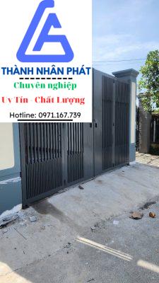 Thợ làm cửa sắt tại quận 11